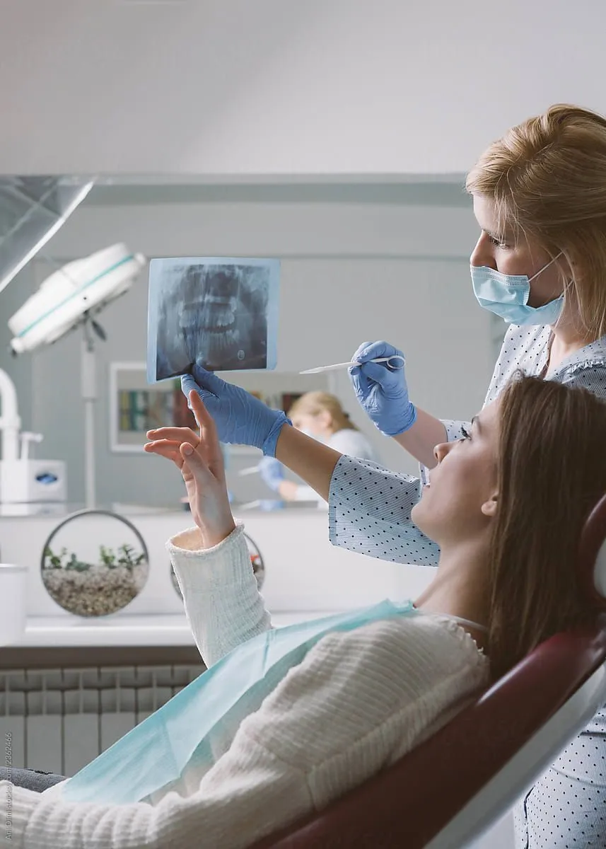 Consultation with a digital X-ray